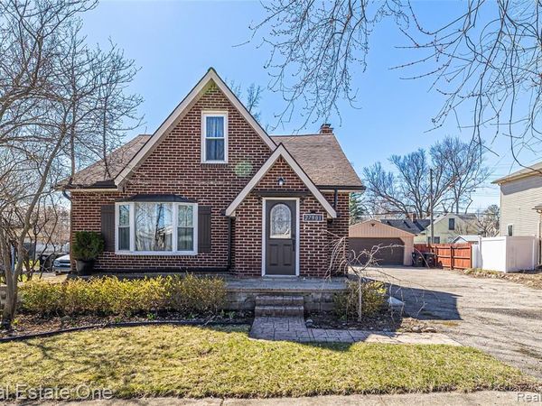 27901 Long Street, Livonia, MI 48152