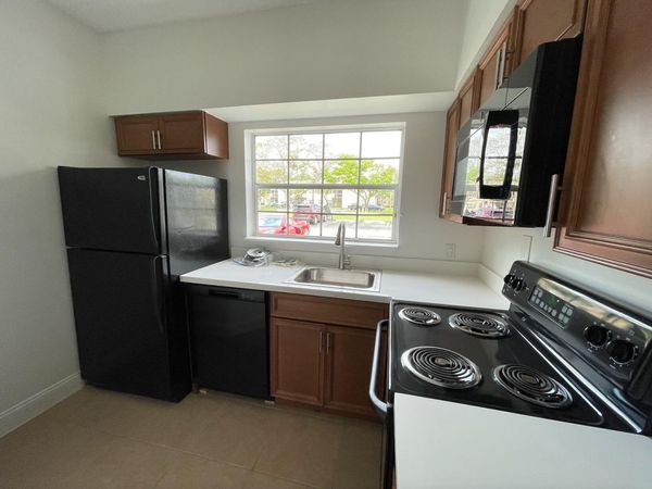 720 Cypress Lane, Unit F9, Deerfield Beach, FL 33064