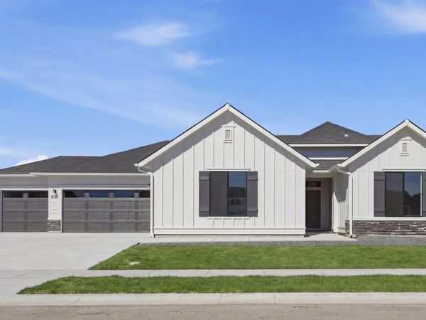 8191 E Cool River Lp, Nampa, ID 83687