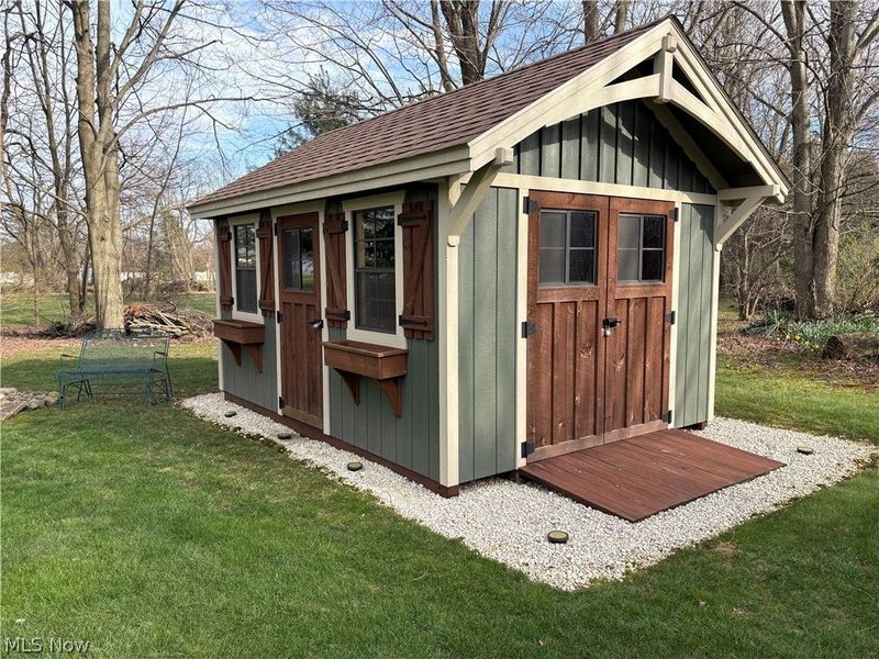 5554 Ashbrook Street, Louisville, OH 44641 Photo 6