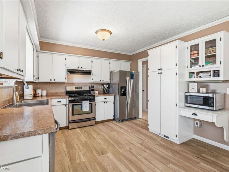 2858 Lombardi Avenue SW, Canton, OH 44706 Photo 13