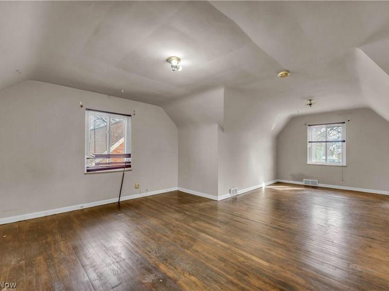 6494 S Canterbury Road, Parma, OH 44129 Photo 12