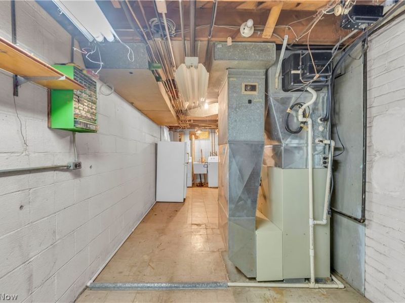 6494 S Canterbury Road, Parma, OH 44129 Photo 18