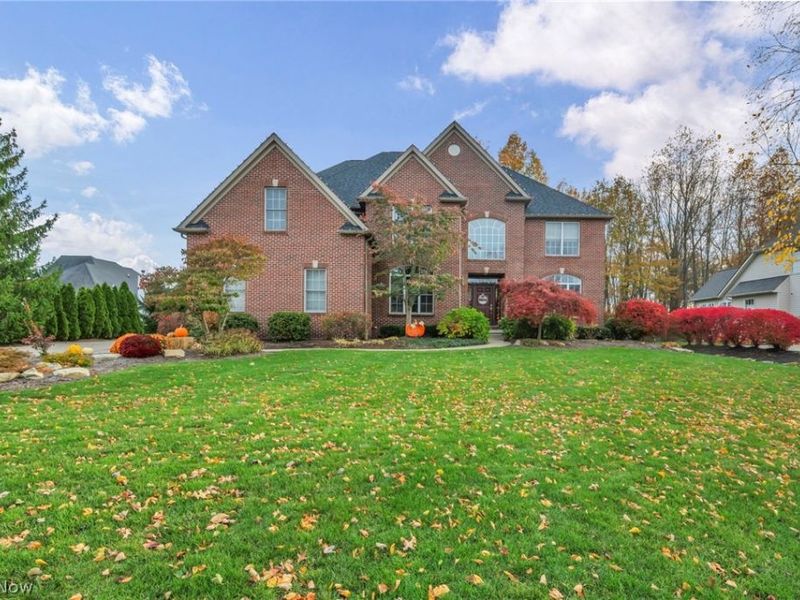 32811 Saint James Trail, Avon, OH 44011 Photo 1