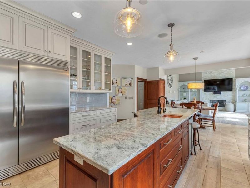 32811 Saint James Trail, Avon, OH 44011 Photo 14