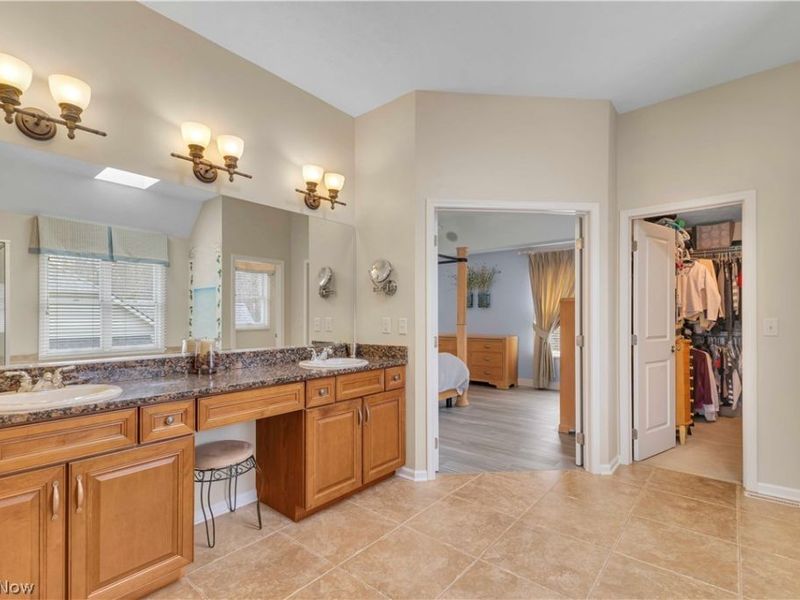 32811 Saint James Trail, Avon, OH 44011 Photo 22