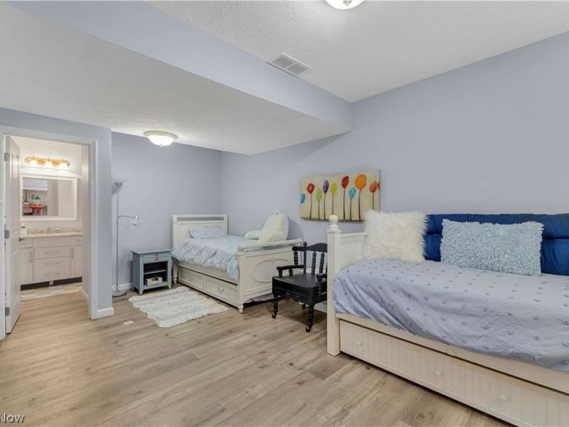 32811 Saint James Trail, Avon, OH 44011 Photo 37