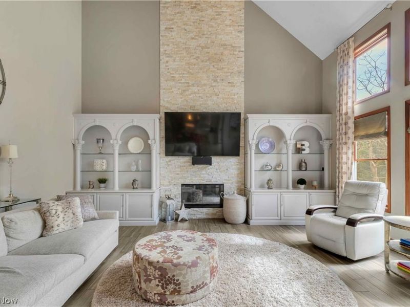 32811 Saint James Trail, Avon, OH 44011 Photo 8