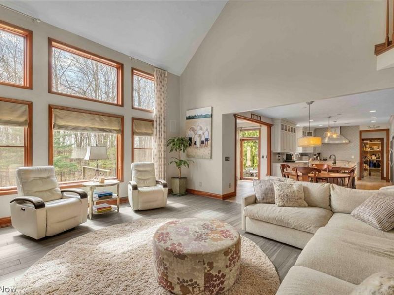 32811 Saint James Trail, Avon, OH 44011 Photo 9