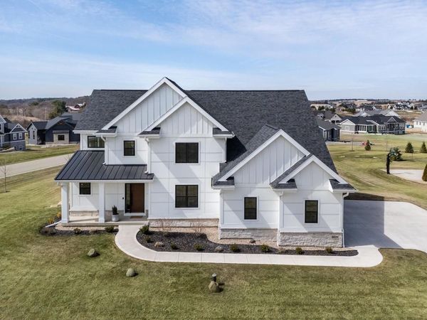 6629 Morning Dew Lane, Sun Prairie, WI 53590
