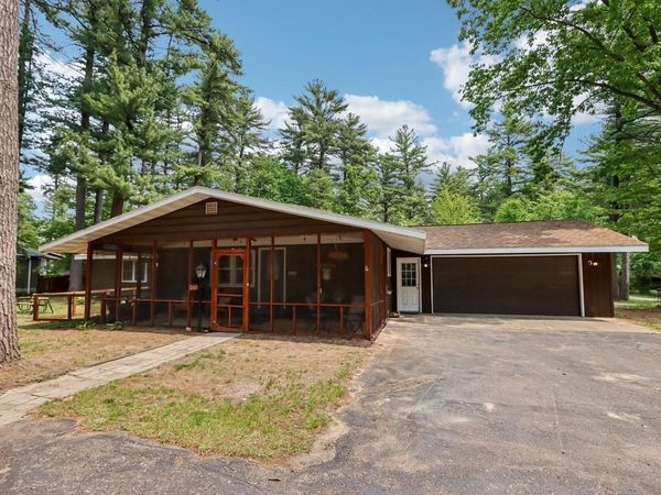 241 Mariealain Drive, Wisconsin Dells, WI 53965