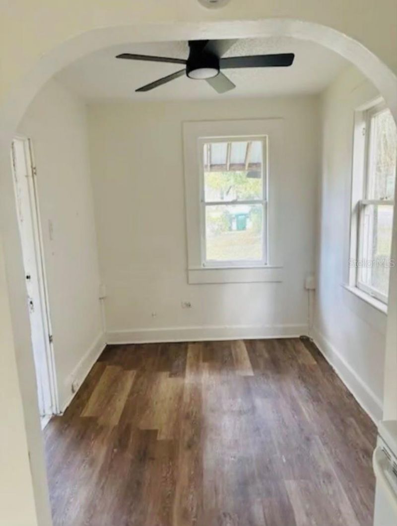 324 N Orange Street, New Smyrna Beach, FL 32168 Photo