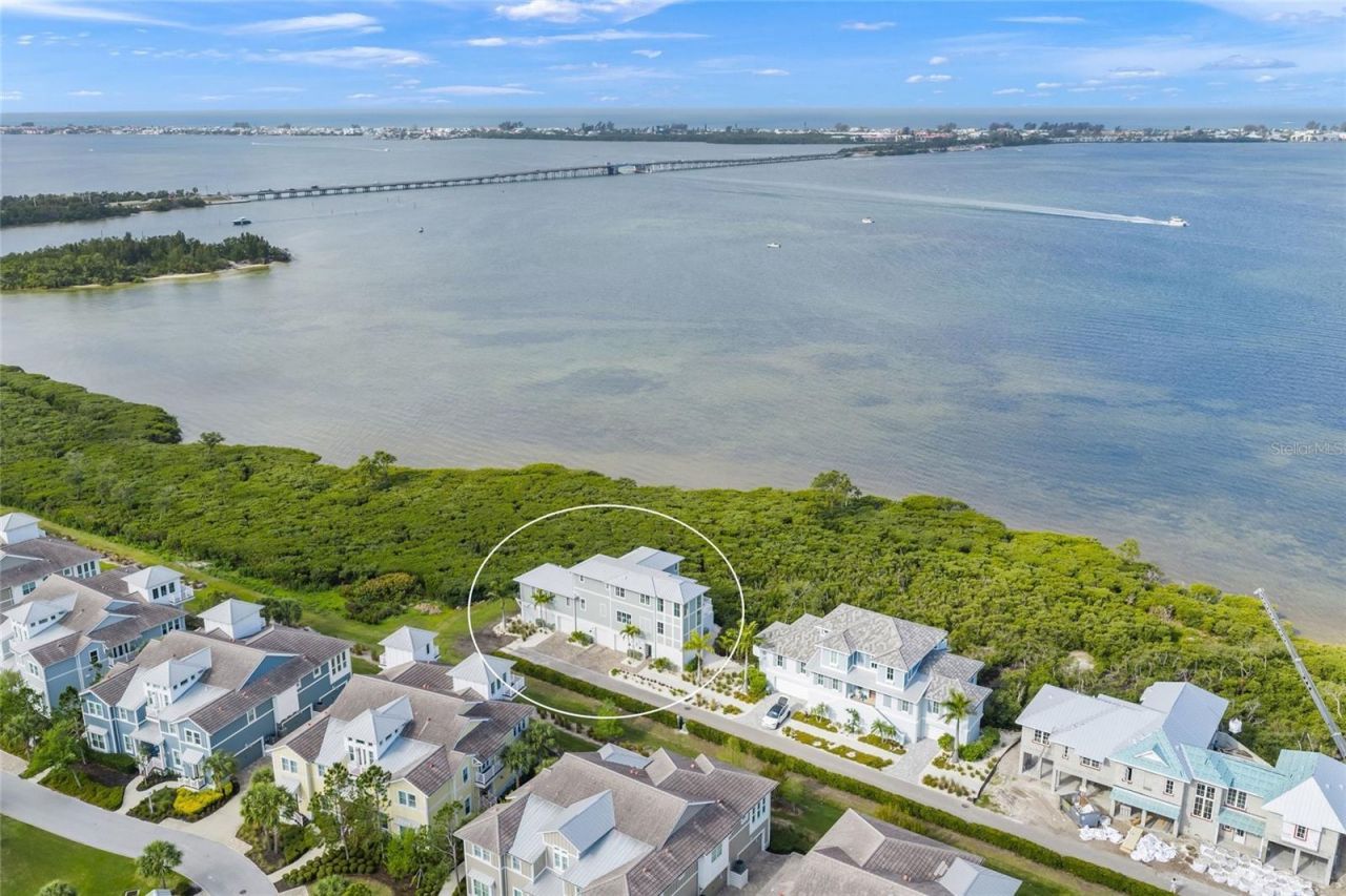 332 Harbour Sound Court, Bradenton, FL 34209 Photo