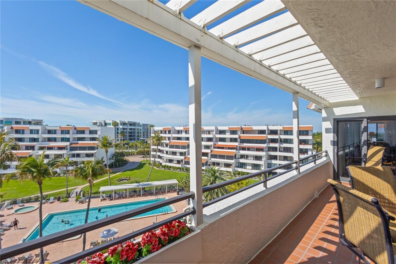 1445 Gulf Of Mexico Drive, Unit 501, Longboat Key, FL 34228 Photo