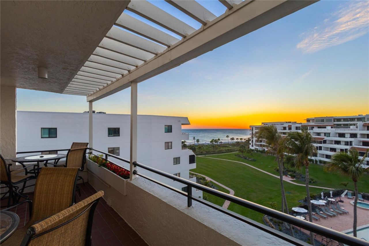 1445 Gulf Of Mexico Drive, Unit 501, Longboat Key, FL 34228 Photo