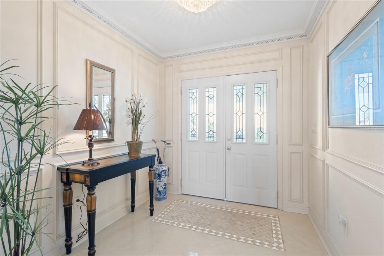 1445 Gulf Of Mexico Drive, Unit 501, Longboat Key, FL 34228 Photo