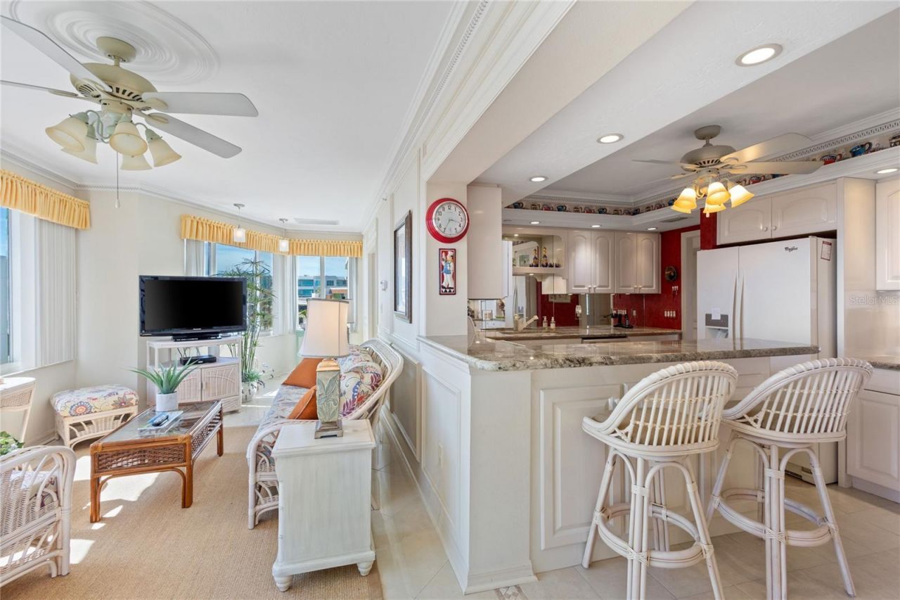 1445 Gulf Of Mexico Drive, Unit 501, Longboat Key, FL 34228 Photo