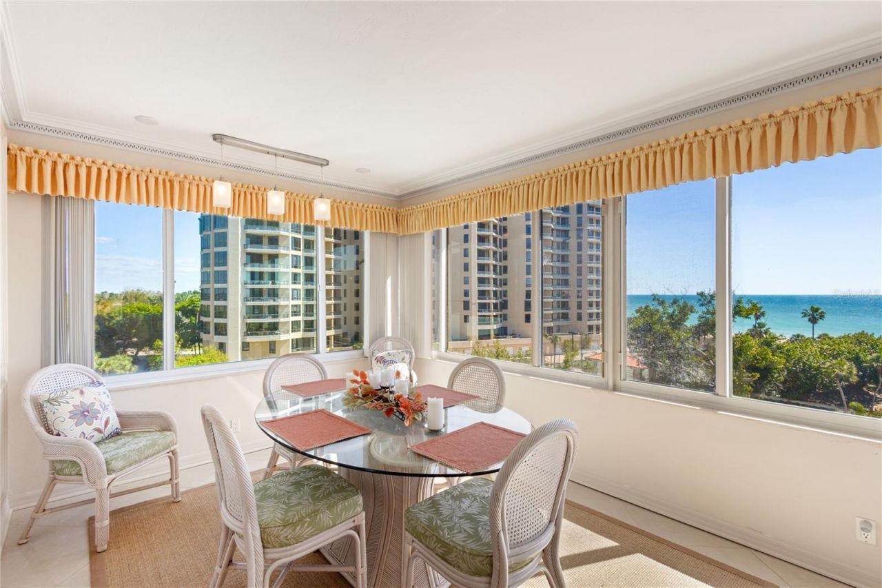 1445 Gulf Of Mexico Drive, Unit 501, Longboat Key, FL 34228 Photo