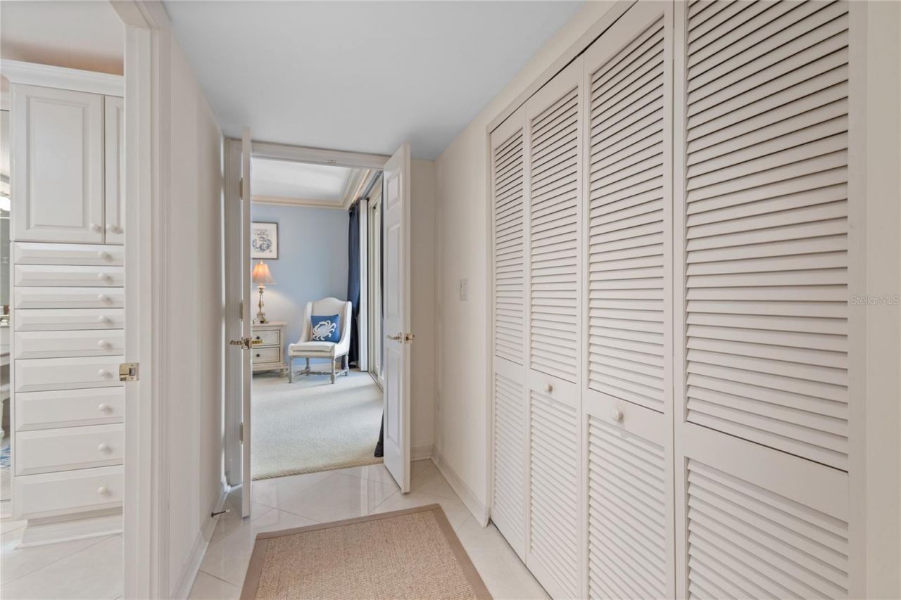 1445 Gulf Of Mexico Drive, Unit 501, Longboat Key, FL 34228 Photo