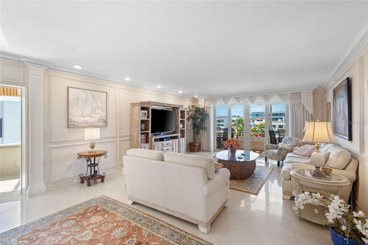 1445 Gulf Of Mexico Drive, Unit 501, Longboat Key, FL 34228 Photo