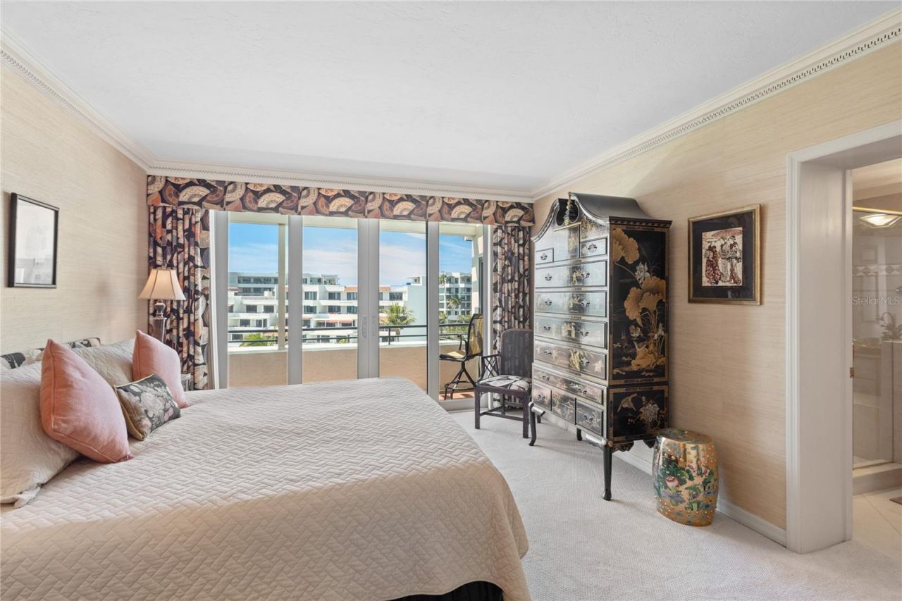 1445 Gulf Of Mexico Drive, Unit 501, Longboat Key, FL 34228 Photo