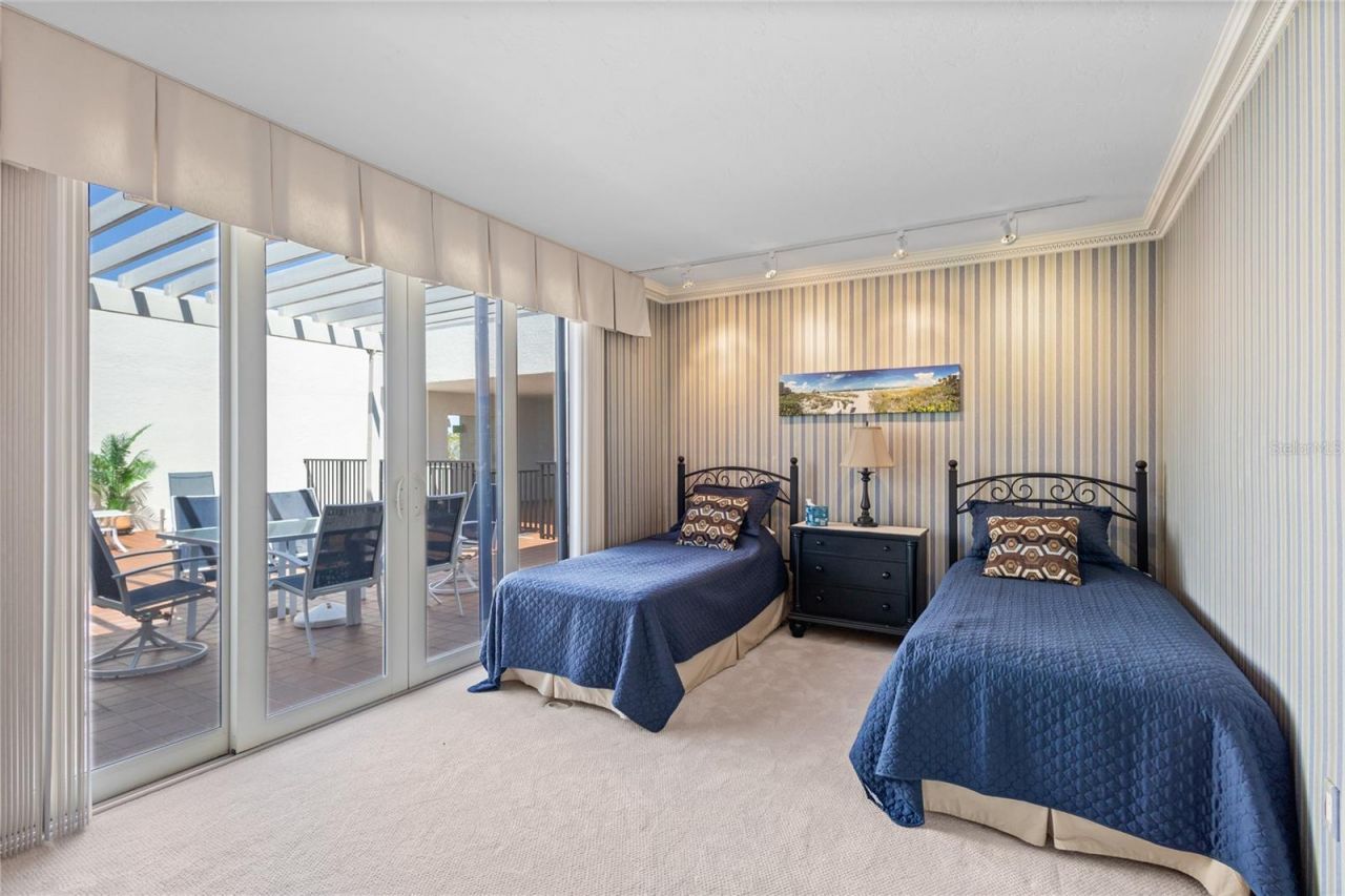 1445 Gulf Of Mexico Drive, Unit 501, Longboat Key, FL 34228 Photo