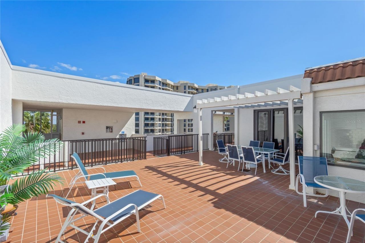 1445 Gulf Of Mexico Drive, Unit 501, Longboat Key, FL 34228 Photo