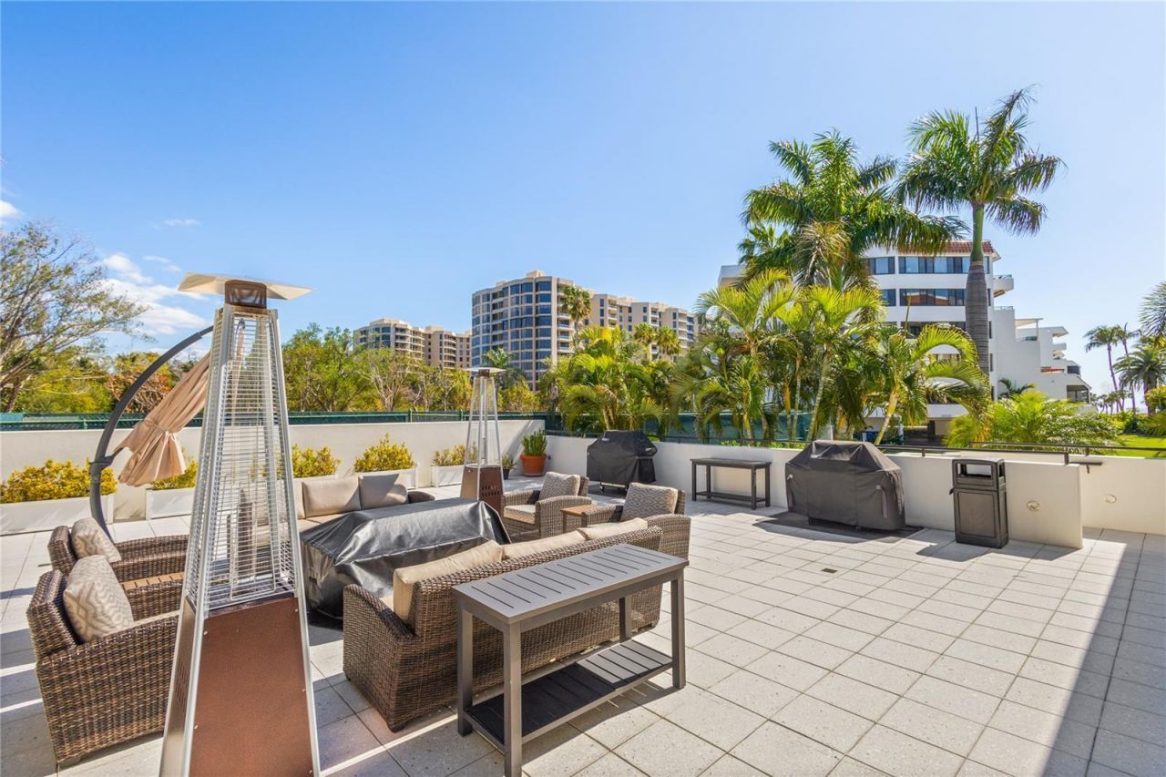 1445 Gulf Of Mexico Drive, Unit 501, Longboat Key, FL 34228 Photo