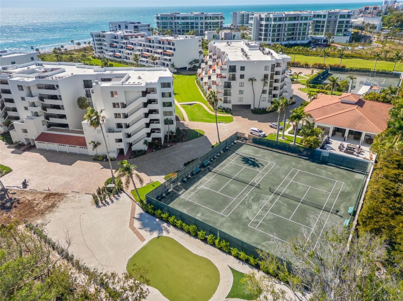 1445 Gulf Of Mexico Drive, Unit 501, Longboat Key, FL 34228 Photo