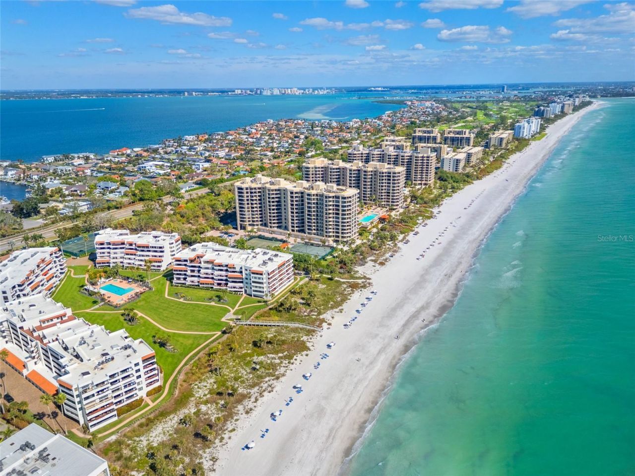 1445 Gulf Of Mexico Drive, Unit 501, Longboat Key, FL 34228 Photo