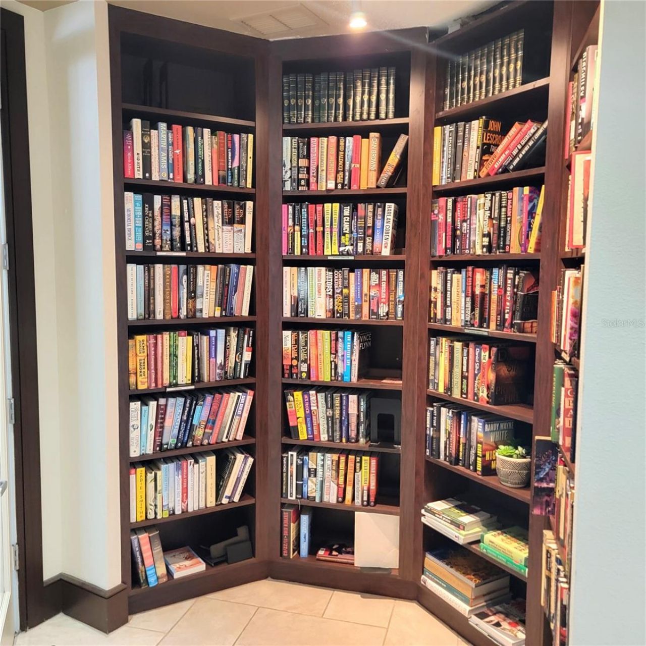 435 S Gulfstream Avenue , Unit 605, Sarasota, FL 34236 Photo