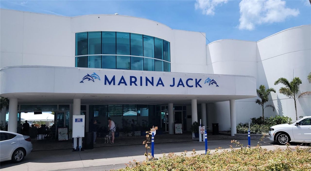 435 S Gulfstream Avenue , Unit 605, Sarasota, FL 34236 Photo