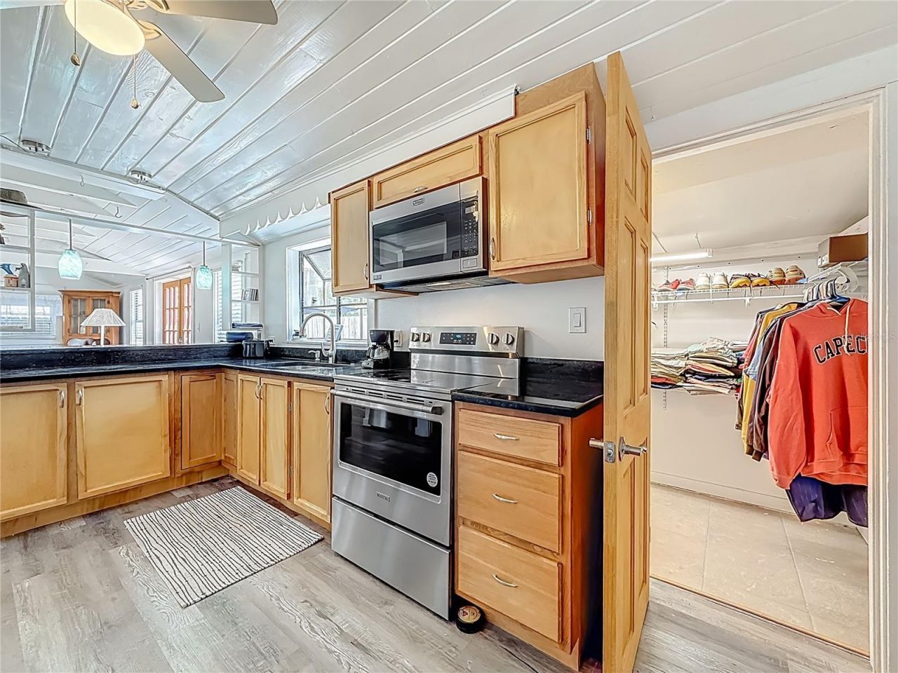 129 94th Avenue , Treasure Island, FL 33706 Photo