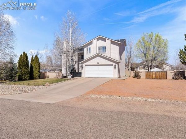 473 W Archer Drive, Pueblo West, CO 81007
