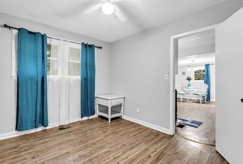 259 Temple Road Photo 17