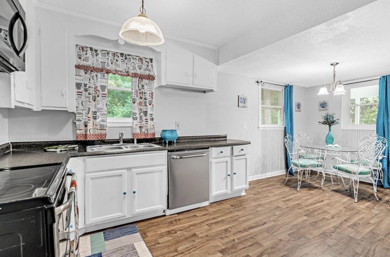 259 Temple Road Photo 7