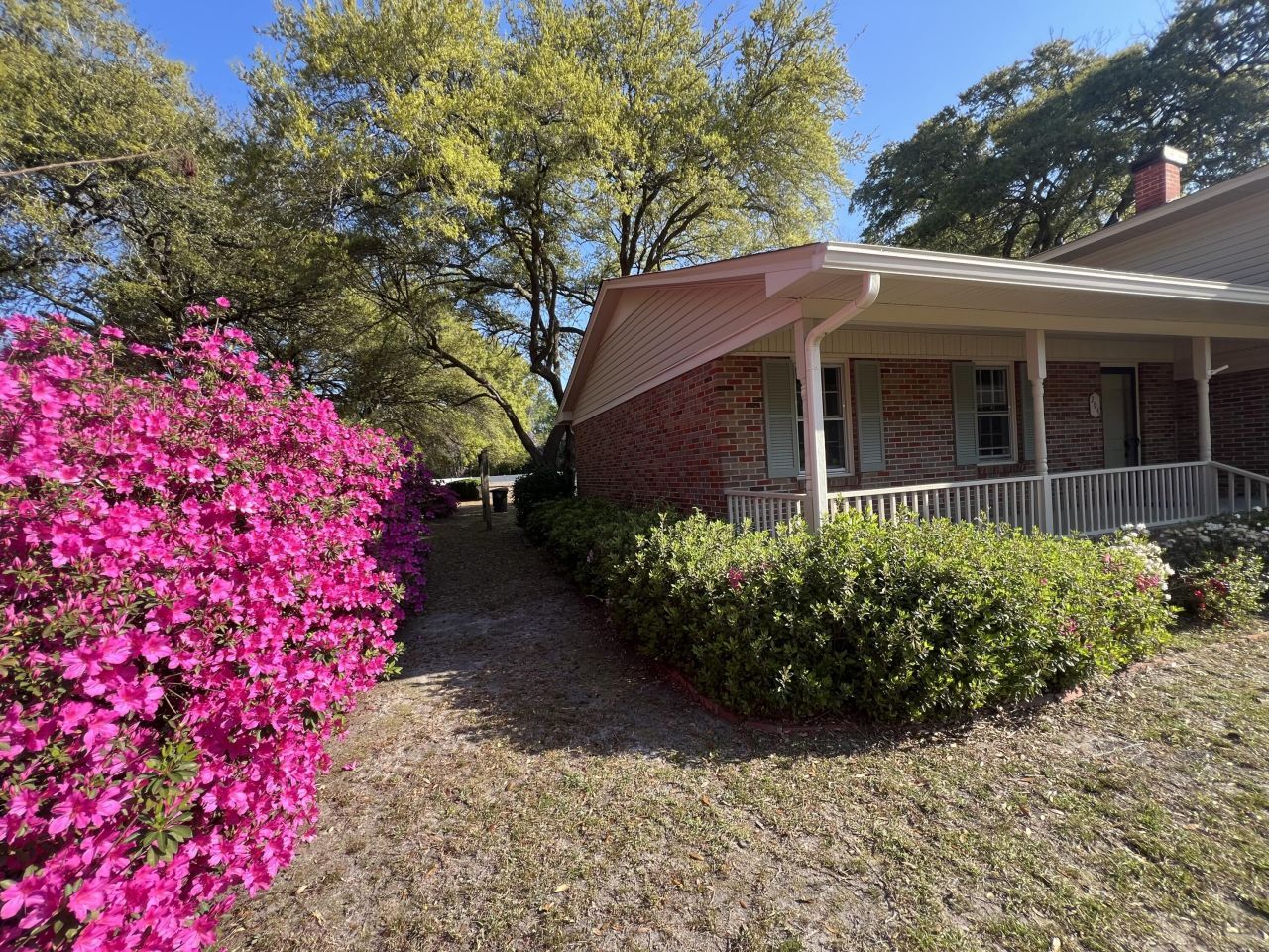 204 Gervais Street Photo 12