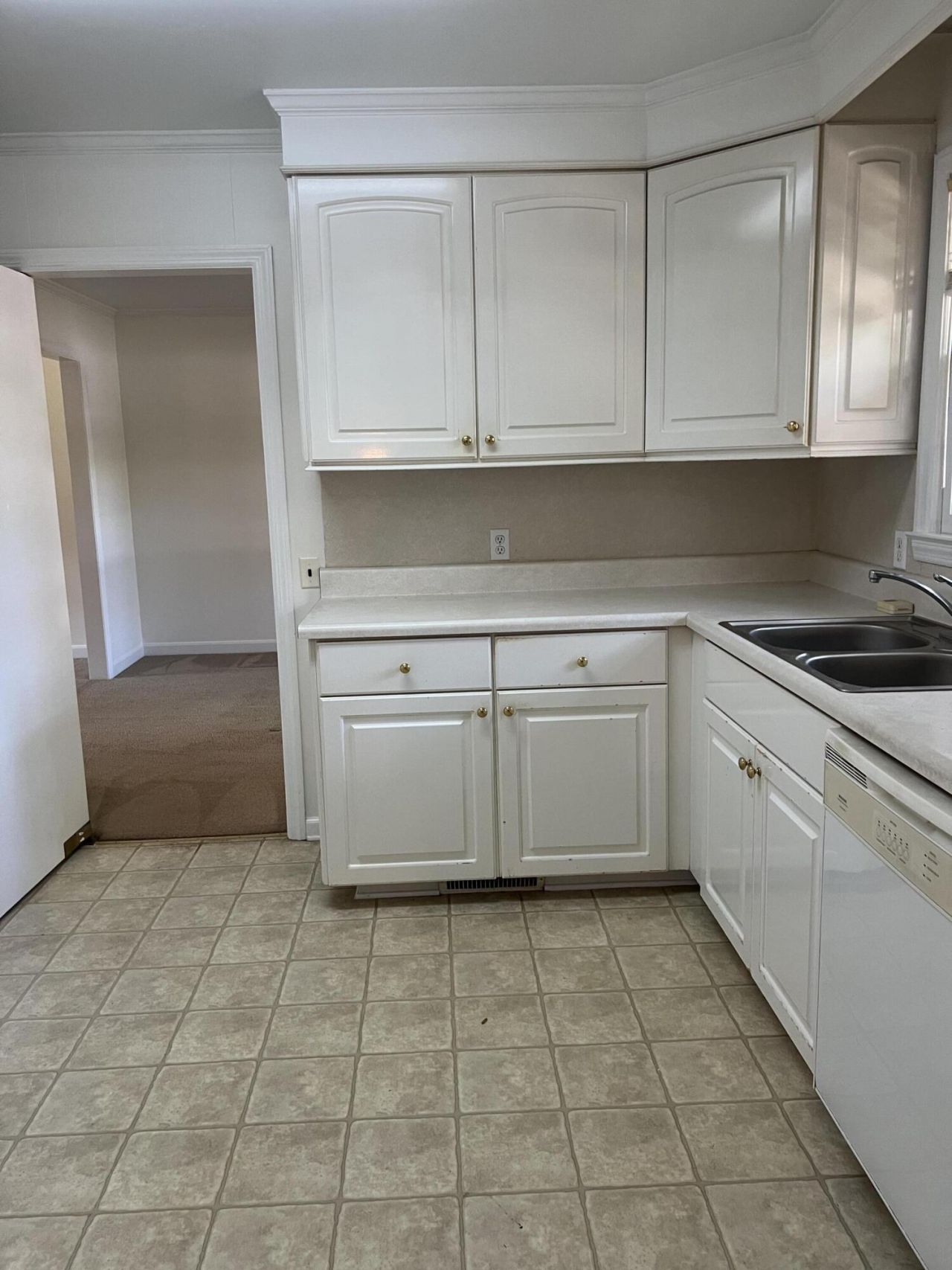 204 Gervais Street Photo 19