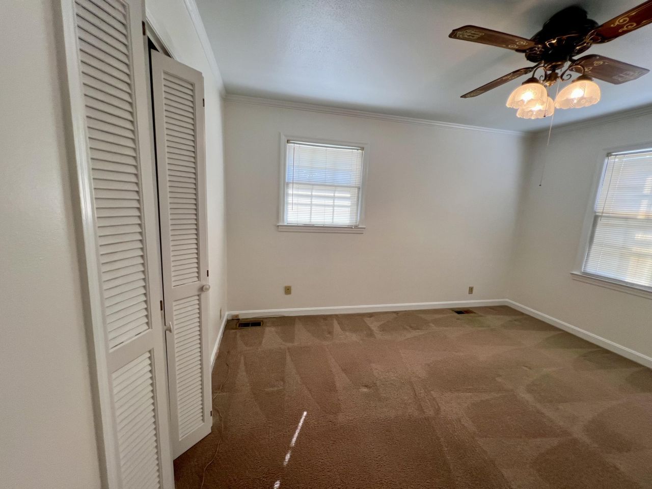 204 Gervais Street Photo 37