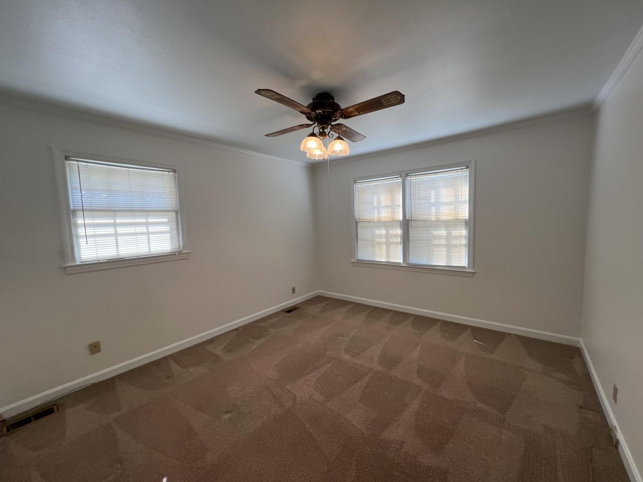 204 Gervais Street Photo 39