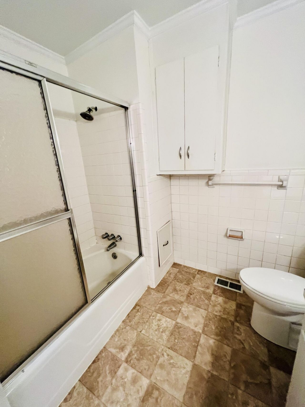 204 Gervais Street Photo 42