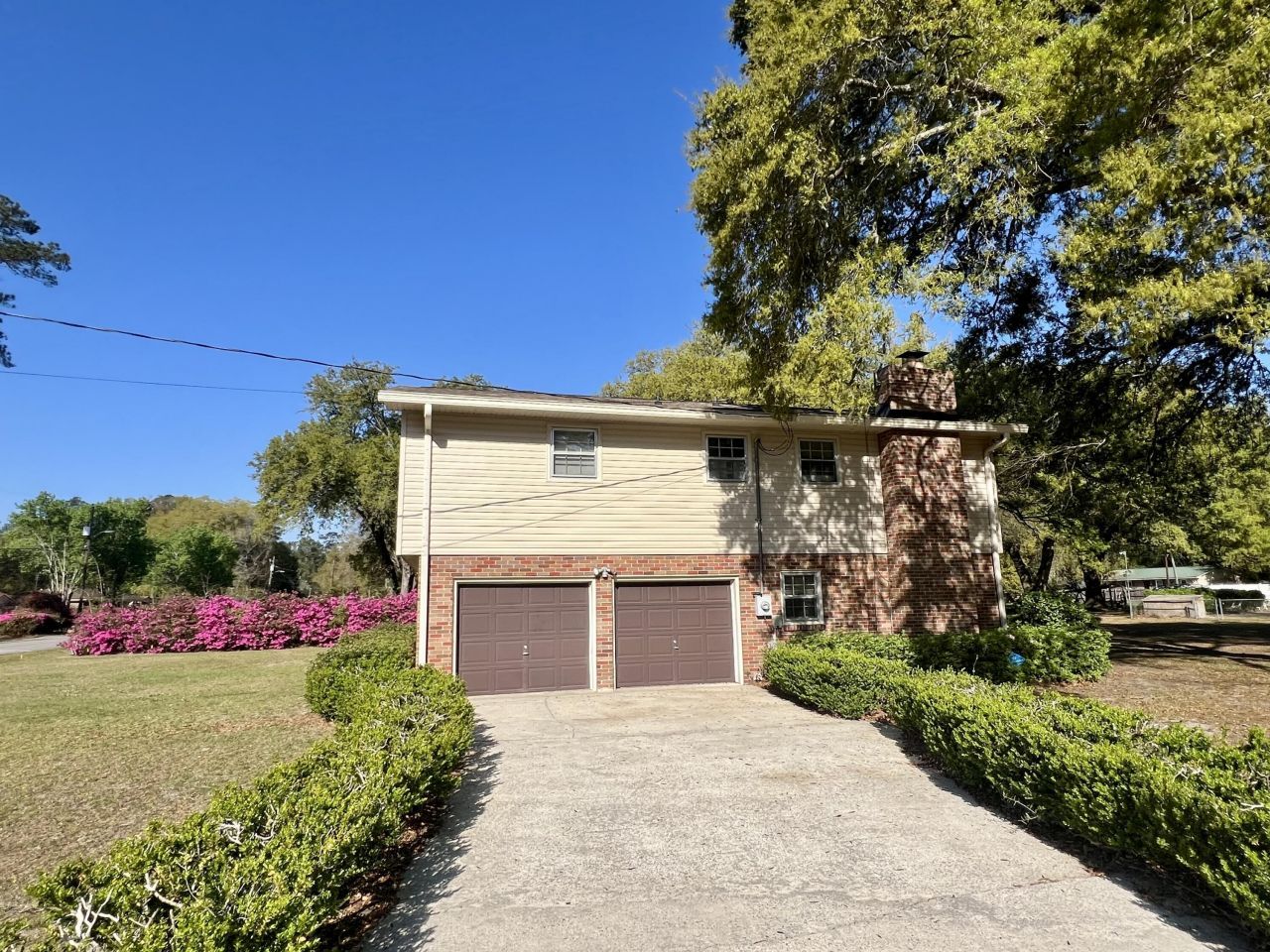 204 Gervais Street Photo 5