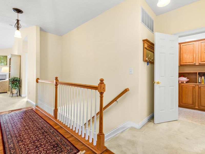 5274 Glen Creek Drive, Delhi Twp, OH 45238 Photo 12