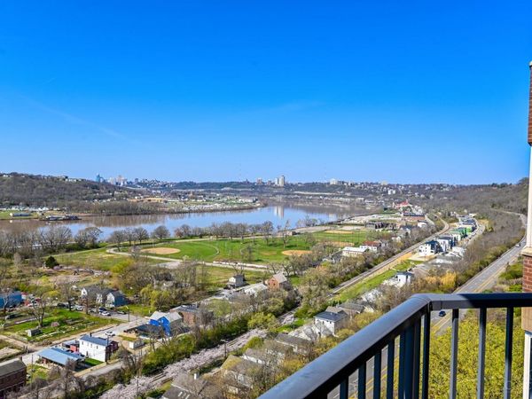 3435 Golden Avenue, Unit 1402, Cincinnati, OH 45226