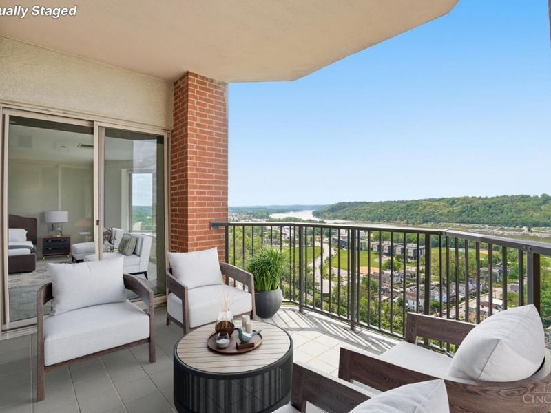 3435 Golden Avenue, Unit 1402, Cincinnati, OH 45226 Photo 20