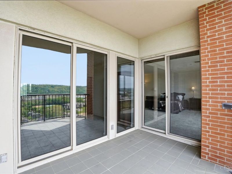 3435 Golden Avenue, Unit 1402, Cincinnati, OH 45226 Photo 21