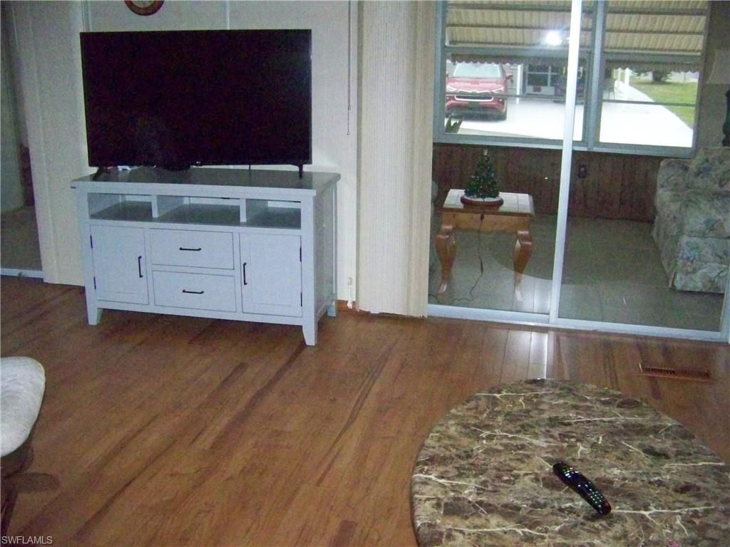 213 Brandywine Ln, North Fort Myers, FL 33917 Photo