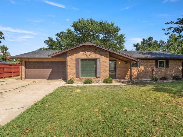 3209 N Calais Street, Sherman, TX 75090