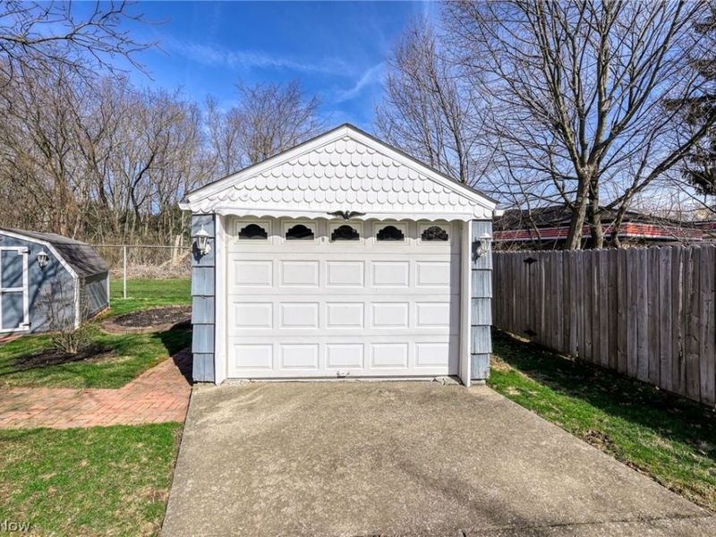 211 Millview Place SW, Canton, OH 44706 Photo 40