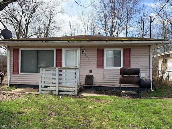 690 Lener Avenue SW, Warren, OH 44485